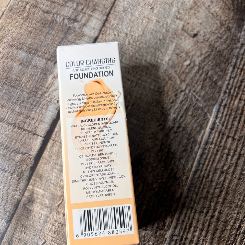 Color Changing Foundation - Cream - Picture 9 of 11